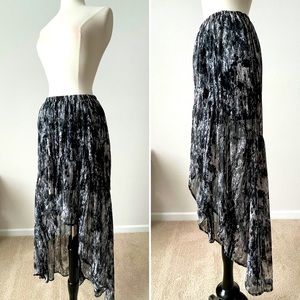 Vintage Y2K Forever 21 Hi-Lo Flowy Skirt